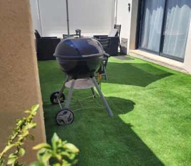 Juvignac Apartamento | logement indépendant avec terrasse "Les Mésanges"