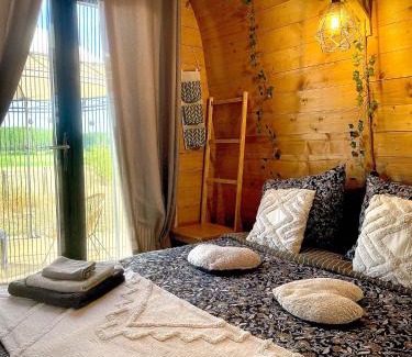 Monts-sur-Guesnes Apartamento | Logement insolite : La Ruche Verte