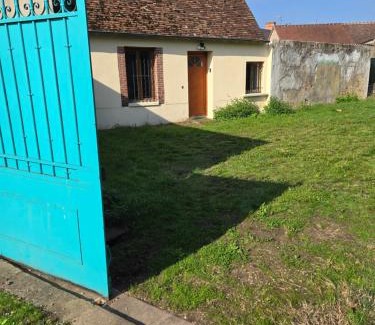 Ouzouer-sur-Loire Apartamento | Logement moderne équipé