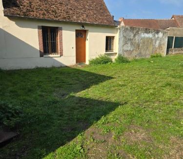Ouzouer-sur-Loire Apartamento | Logement moderne équipé