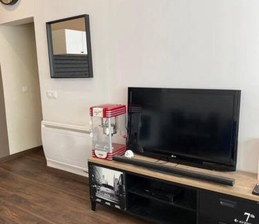 Sannois Apartamento | Logement moderne, dans mon jardin, près de Paris et stade de France avec place de stationnement