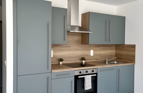 Simandres Apartamento | Logement Neuf en Rez-de-jardin Avec Parking à 20 min de Lyon
