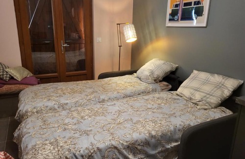 Ludon-Medoc Apartamento | Logement proche de Bordeaux, route des Châteaux