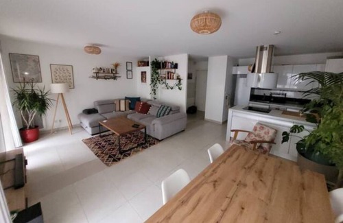 Thiers Apartamento | Logement Spacieux Idéal Couple