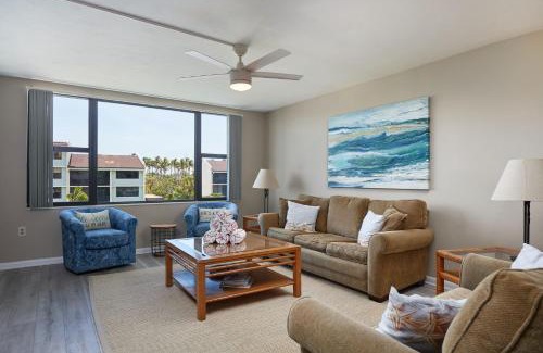 Sanibel Casa | Loggerhead 543 - Gorgeous Beachfront Residence at Loggerhead Cay