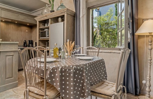 Oppede Condominio | Loggia 5 Rosier | Résidence Les Petitons