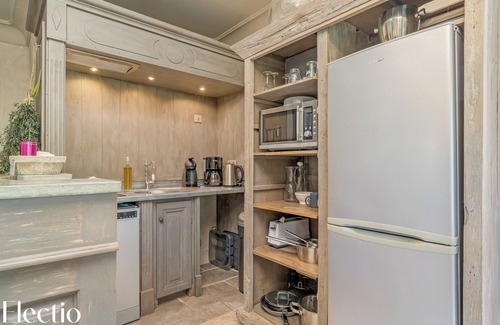 Oppede Condominio | Loggia 5 Rosier | Résidence Les Petitons
