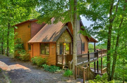 Blue Ridge Casa | Logging Memories Cabin w Beautiful Mountain View