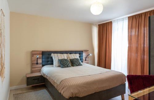 Beaulieu-sur-Dordogne Apartamento | Logis face à l'Abbatiale