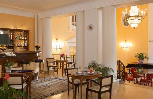 Chamalieres Hotel | Logis Hotel Royal Saint-Mart