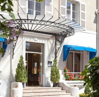 Chamalieres Hotel | Logis Hotel Royal Saint-Mart
