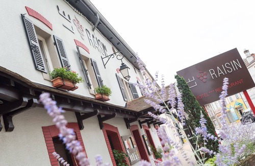 Pont-de-Vaux Apartamento | Logis les Cepages-Restaurant le Raisin