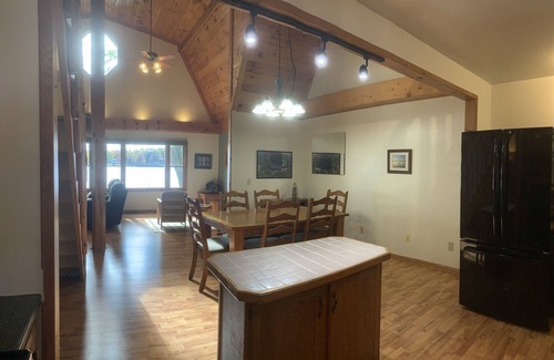 Orleans Casa | Lohrer’s Lodge on All Sports Long Lake Orleans Michigan