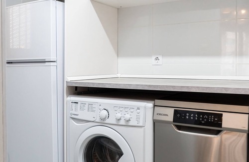 Parque de Roma Apartamento | LOIRA BERDUSAN: Confort moderno cerca del AVE