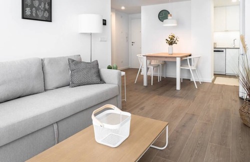 La Paz Apartamento | LOIRA PENSAMIENTO 2: Moderno con Terraza y Vistas