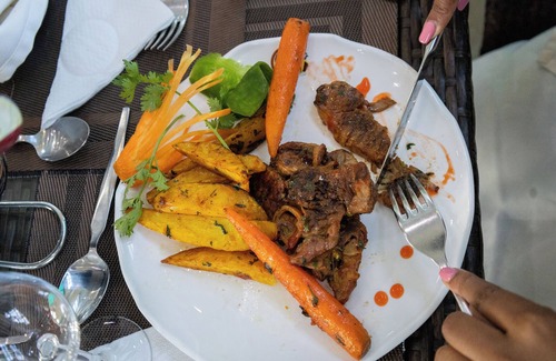 Nanyuki Hotel | LOISOI RESORT