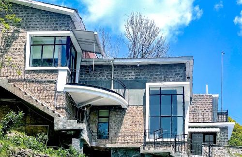 Murree Hotel | LOKAL Rooms x Murree Kashmir Point