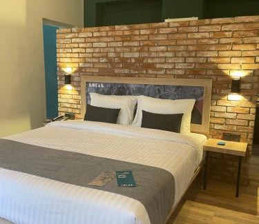 Murree Hotel | LOKAL Rooms x Murree Kashmir Point