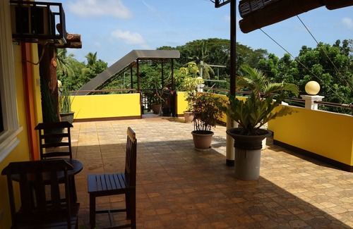 San Pedro Casa | Lola Charing Pension