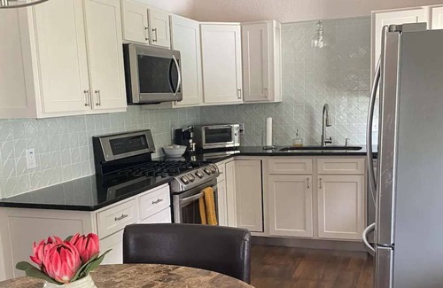 Southeast Pensacola Cabaña | Lola's Bungalow w/Pool
