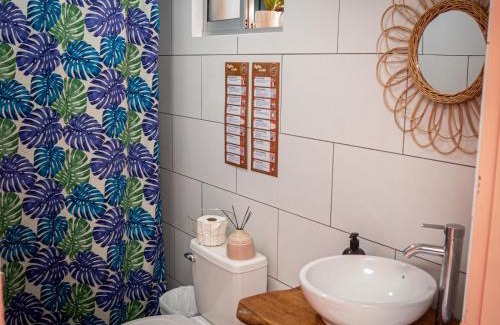 Barrio Chino Casa | Lolas Hostal Hab. doble (baño privado)