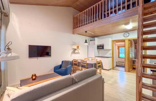 Rukatunturi Apartamento | Lomakivakka - Roomy 2BD & loft by the lake, free wifi and sauna