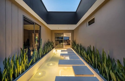 Los Naranjos Casa | Lombardia luxury Medellín style