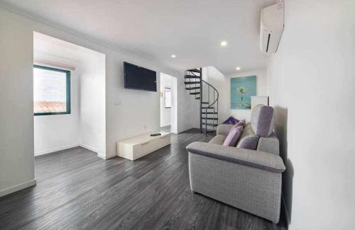 Calheta Casa | Lombo do Doutor Cottage 1 by Mth
