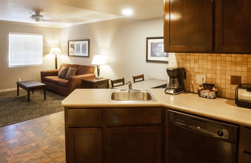 Lake Havasu City Complejo | London Bridge Resort