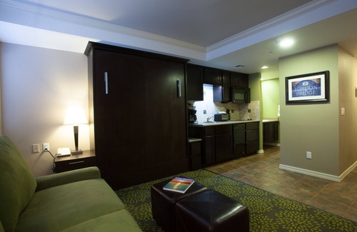 Lake Havasu City Complejo | London Bridge Resort