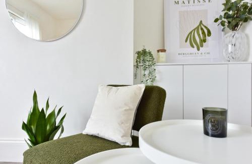 Grange Apartamento | London Calling 3 bed 3 baths 5 mins from train into City