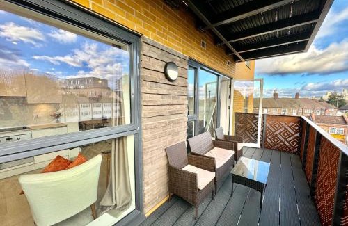 Royal Docks Apartamento | London Excel 2 Bedrooms 2 Bath, Parking, Supper Wifi, Dockland, O2 Arena, Cable Car