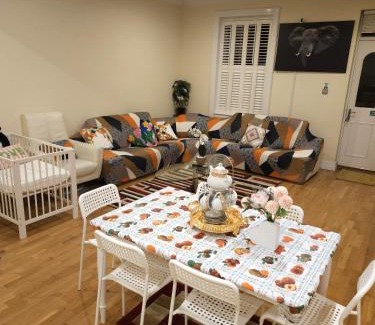 Hillingdon Casa | LONDON HEATHROW GLAMOUR MANSION HOUSE