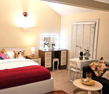 Hillingdon Casa | LONDON HEATHROW GLAMOUR MANSION HOUSE