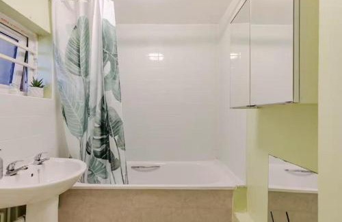 West Norwood Casa | London Home With A Beautiful View - Private Room
