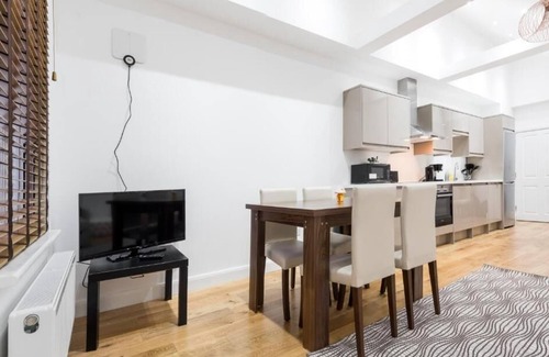 Spitalfields Hotel | London Homes - Aldgate Flats