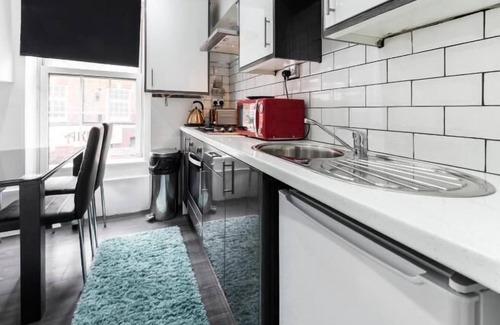 Spitalfields Hotel | London Homes - Aldgate Flats