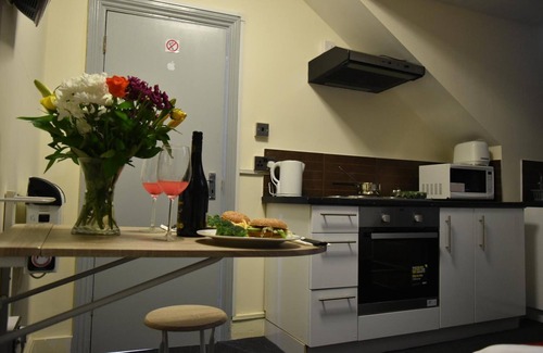 Stratford and New Town Hotel | London Olympus Hotel Nirvana
