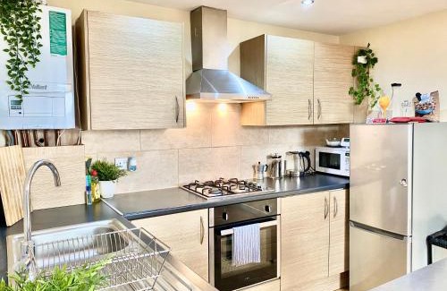Tower Hamlets Apartamento | London's Central East End 2 Bedroom City Apartments