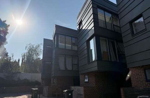 Streatham Hill Casa | London South West heart, close so many public transports