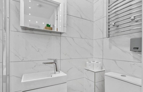 Dormers Wells Apartamento | London Studio 1 Short Stay