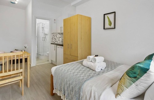 Dormers Wells Apartamento | London Studio 2 Short Stay
