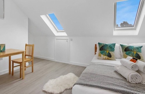 Dormers Wells Apartamento | London Studio 6 Short Stay