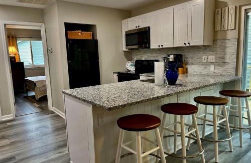Edgewater Casa | London Towne Bungalow Wloft - Walk To The Beach!