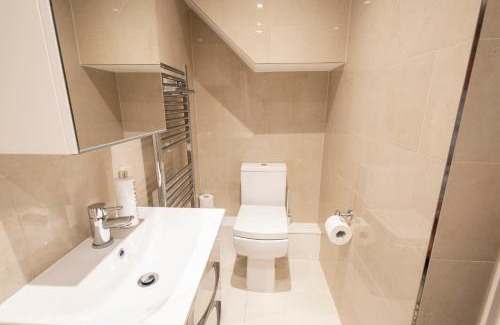 Edgware Apartamento | London VEGETARIAN Smoke & Pet Free En-suite with EV parking