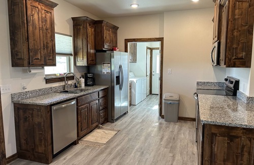 Dublin Casa | Lone Oak Place with Horse Stalls