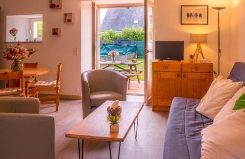 Larmor-Plage Casa | Longère au calme à Larmor-Plage, proche plage et commerces, jardin privatif et parking couvert - FR-1-349-101