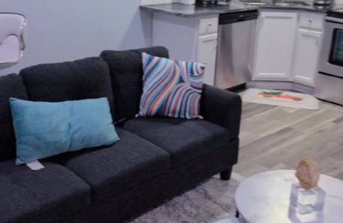 Central Oklahoma City Casa | Long and Mid-Term Rentals 3BR/2BA w/Private Yard