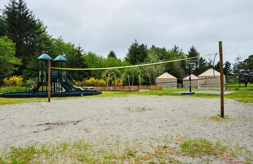 Seaview Complejo | Long beach Camping Resort Yurt 8