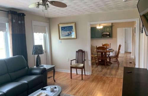 Crow Head Casa | Long Beach Lookout Vacation Rental